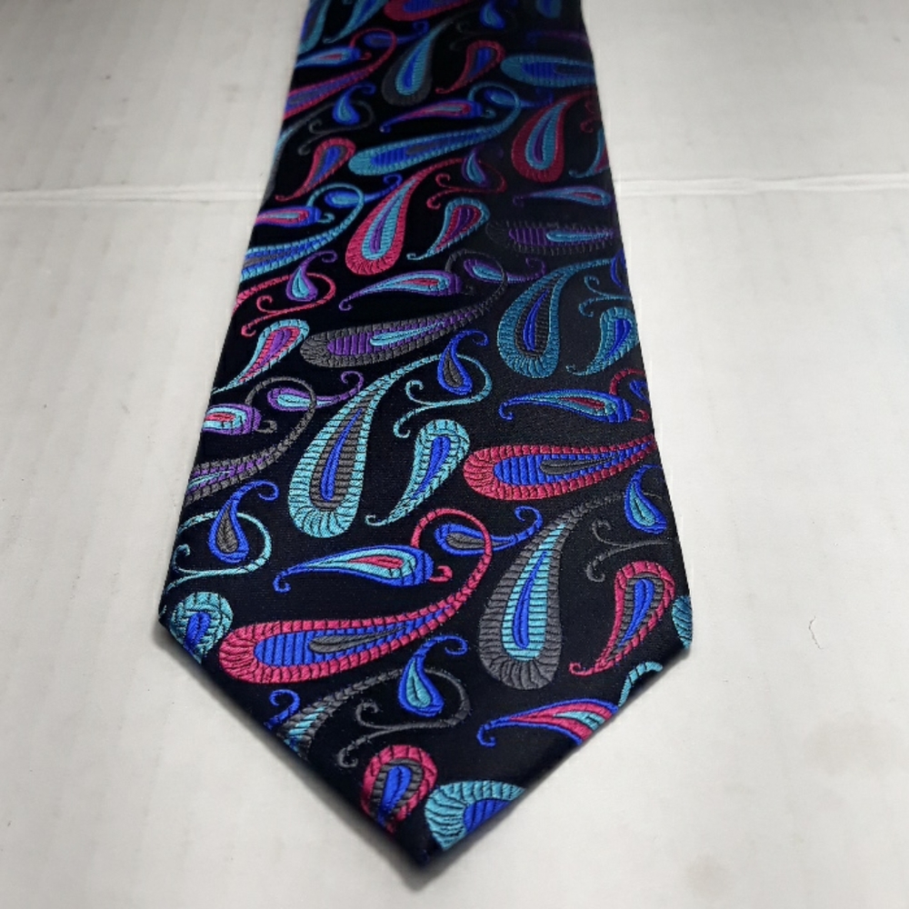 Hermoso silk tie